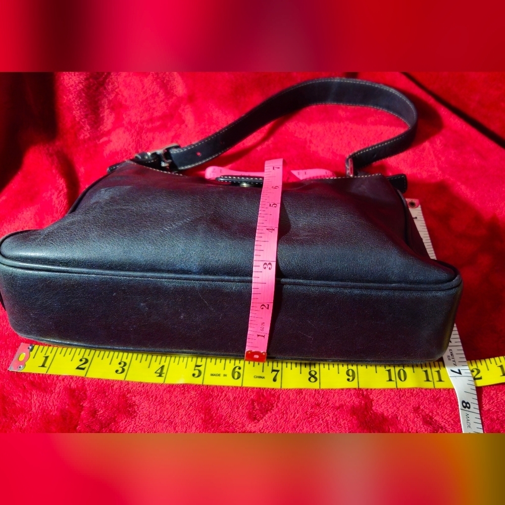 Vintage Coach Hampton Black Leather Hobo Shoulder Bag - Picture 4 of 13